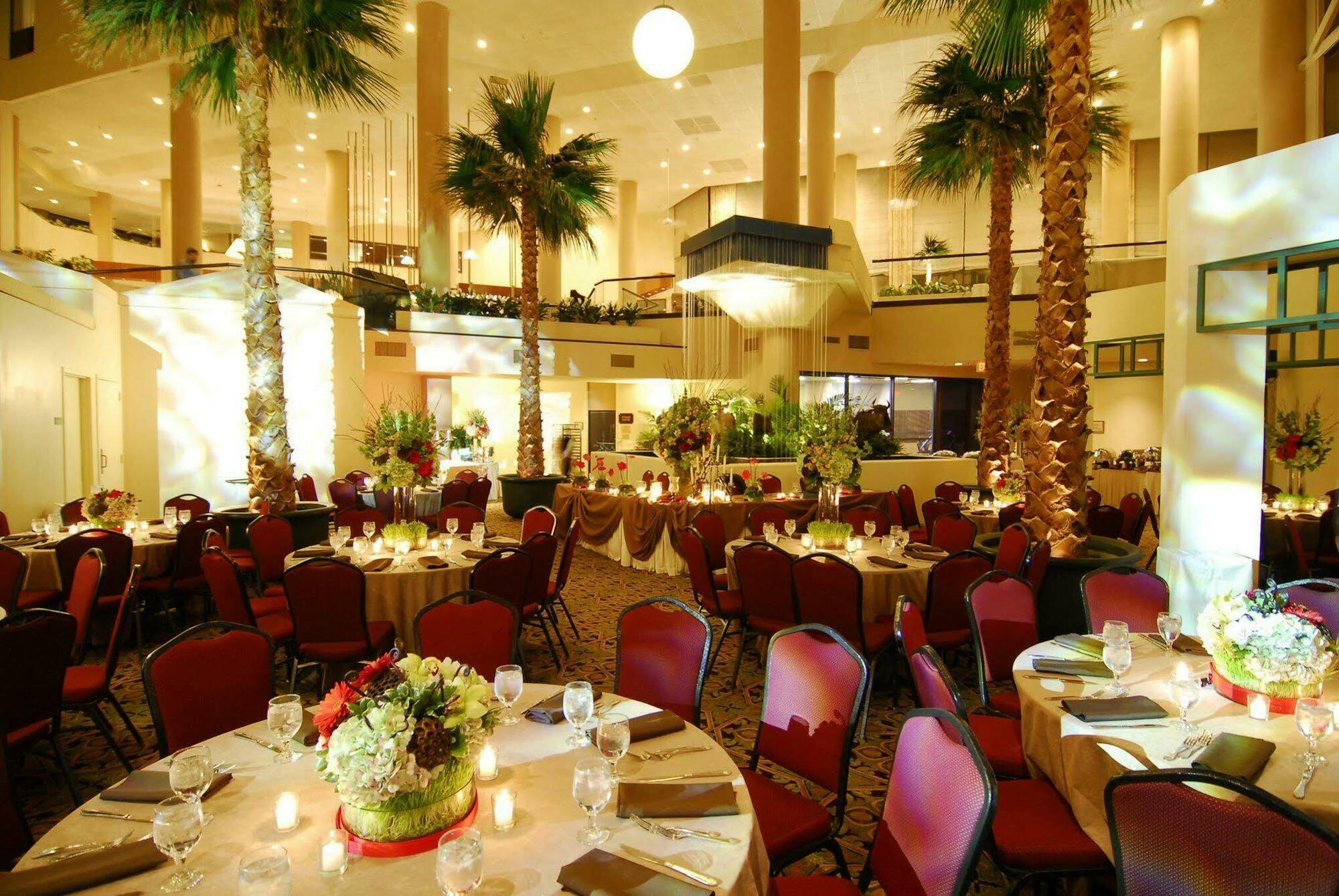 Doubletree By Hilton Dallas Near The Galleria Luaran gambar